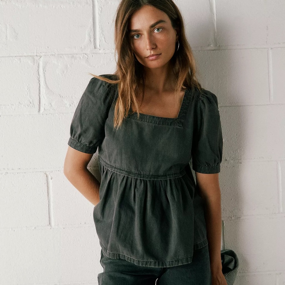Madewell Denim Babydoll Top in Lunar Wash
